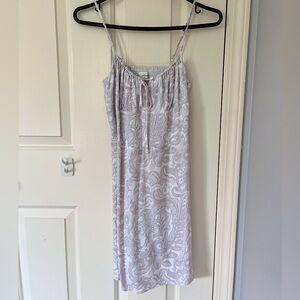 BNWOT Aritzia Wilfred Bellow Dress